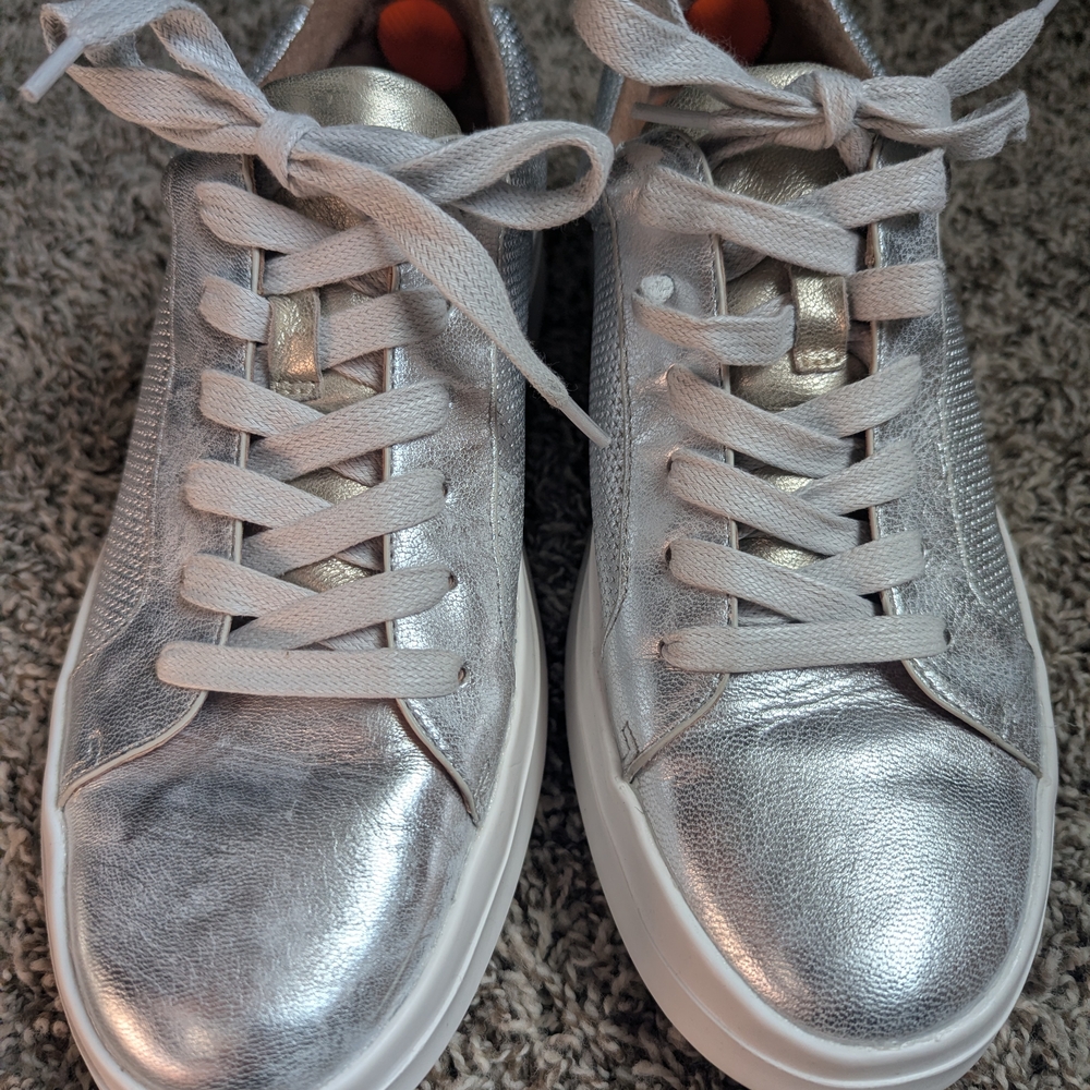 Kenneth Cole Metallic Silver Women's Sneakers